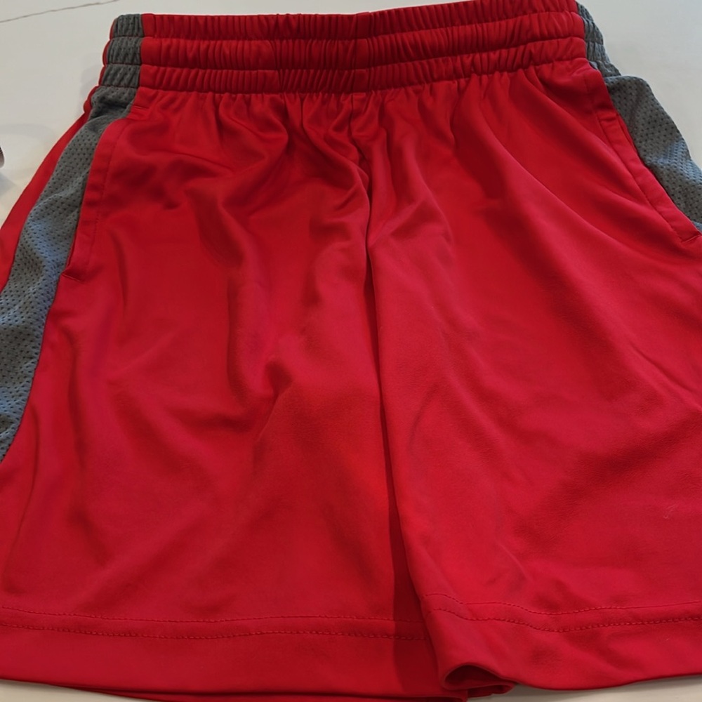 NWOT TEK Gear Bundle of 3 Boys Shorts. Sz. Med 10-12 side pockets. Elastic waist - Picture 6 of 11